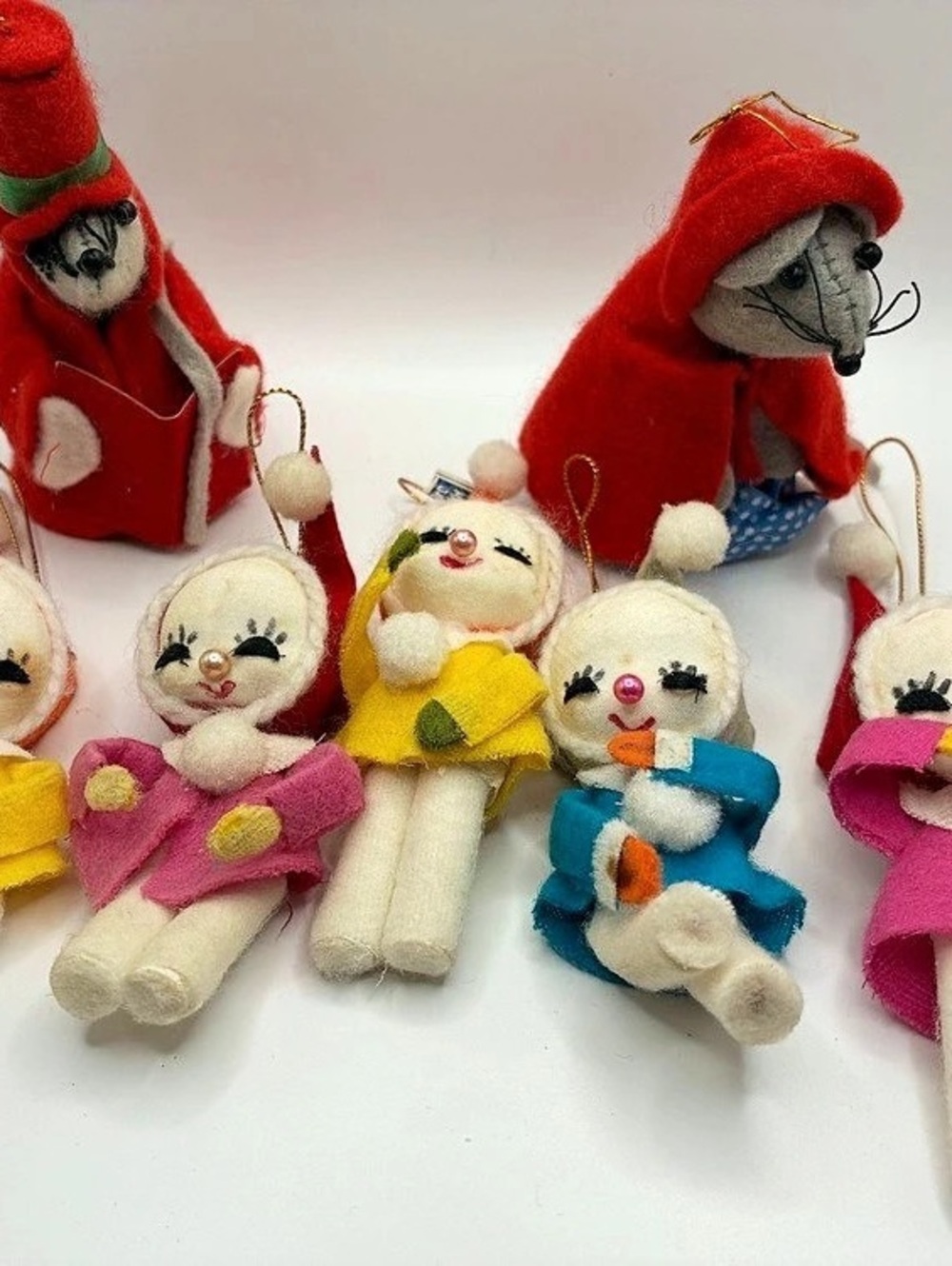 Set of 7 Plush Holiday Ornaments Red & Pink